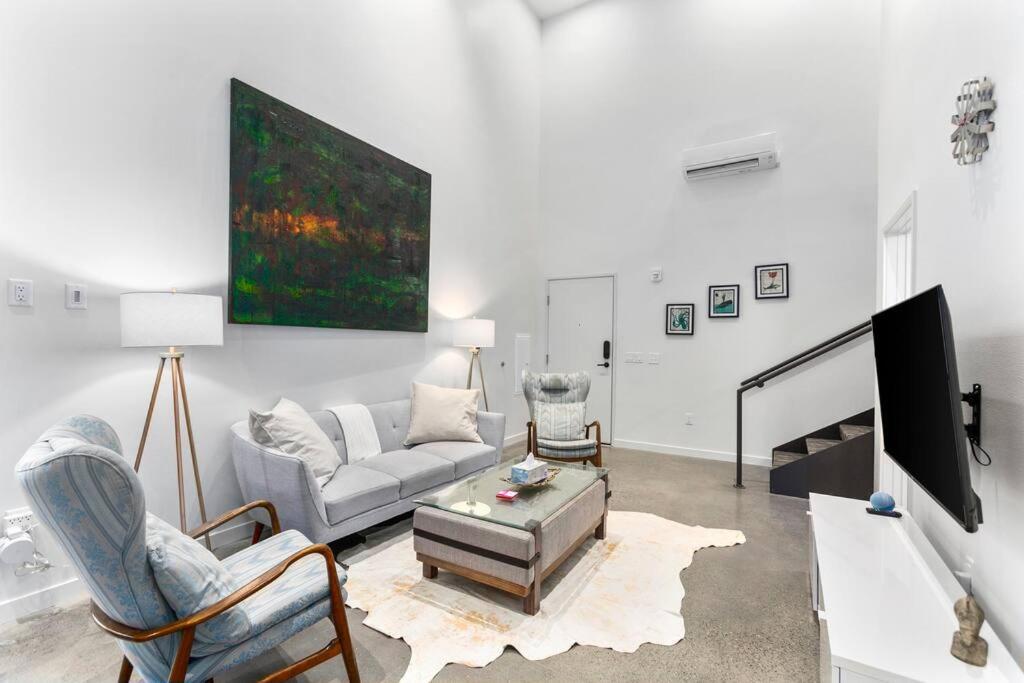 Airy And Open Corner Loft - 92 Walkscore Redmond Exteriör bild